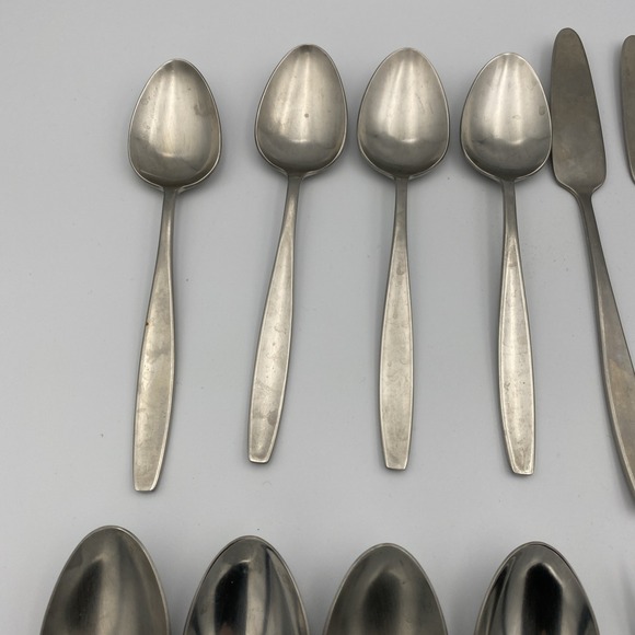 Elkington Stainless England Flatware Set - Picture 3 of 12